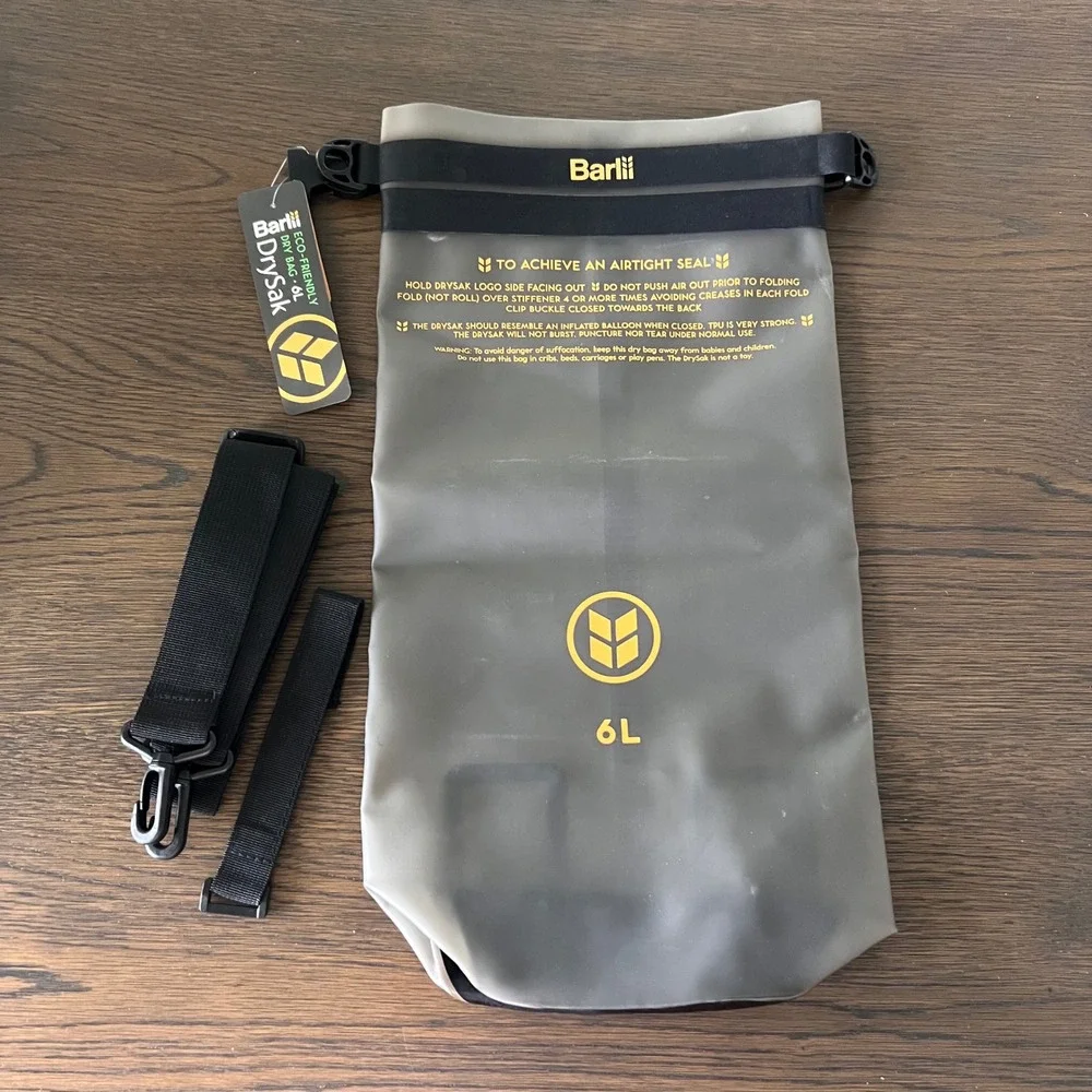 Barlii DrySak 6L Eco-Friendly TPU Dry Bag Waterproof Smoke Grey Gold Logo NEW